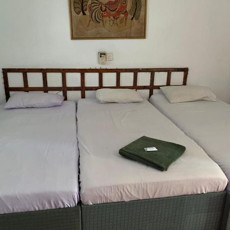 Nilani Hotel Ratnapura Eksteriør billede