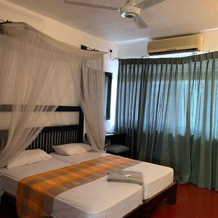 Nilani Hotel Ratnapura Eksteriør billede