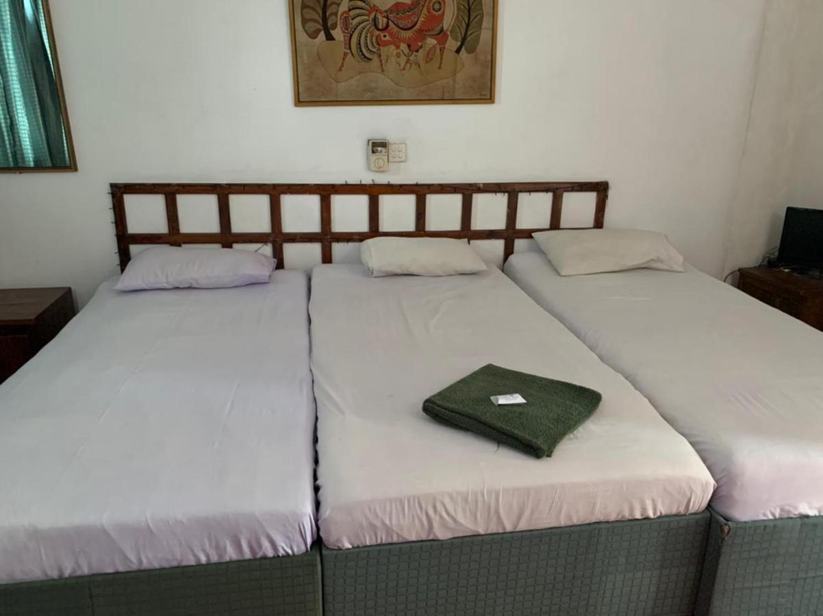 Nilani Hotel Ratnapura Eksteriør billede