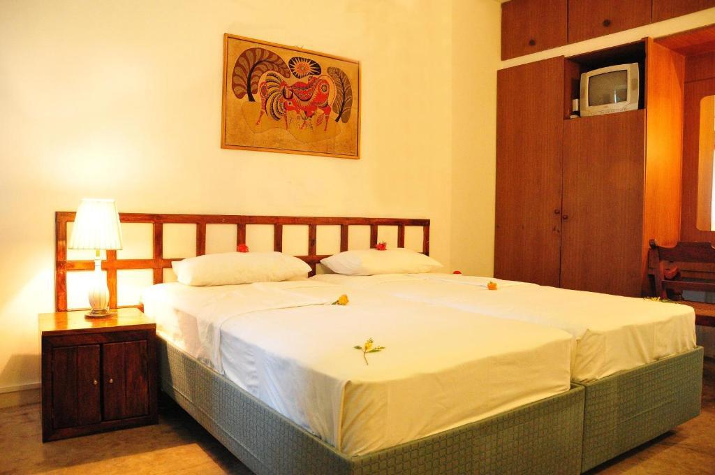 Nilani Hotel Ratnapura Eksteriør billede