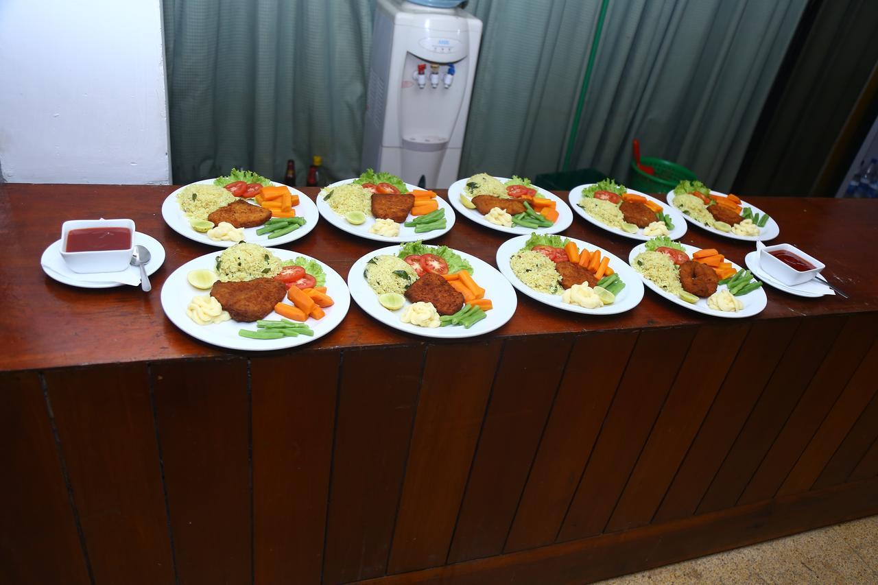 Nilani Hotel Ratnapura Eksteriør billede